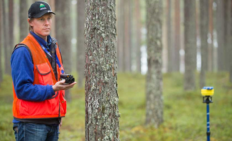 <strong><strong>超声波激光测高仪</strong></strong>插图.jpg 超声波激光测树仪